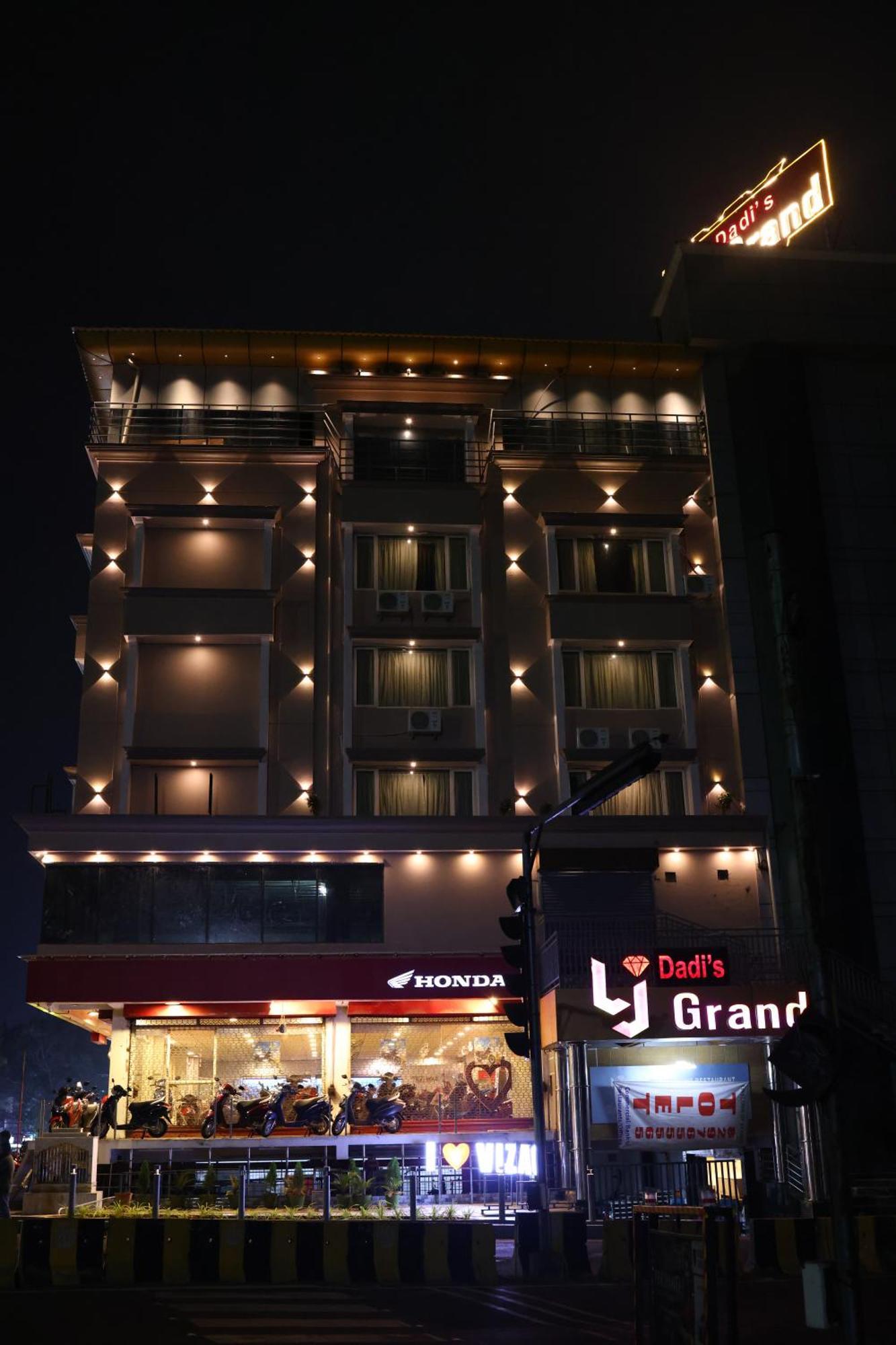 Lj Dadi'S Grand Visakhapatnam Exterior foto